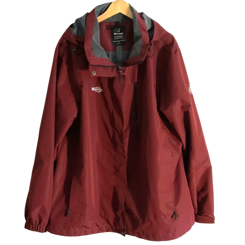Wantdo Jacket Men’s 2XL Red with Full Zip Removable Hood.